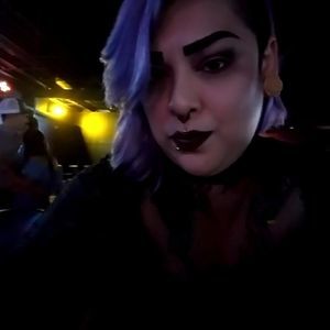 Meet your Posher, Delores